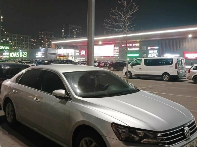 Сірий Фольксваген Пассат, об'ємом двигуна 1.8 л та пробігом 55 тис. км за 14910 $, фото 9 на Automoto.ua