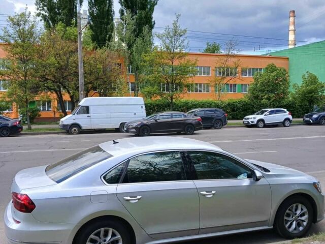 Сірий Фольксваген Пассат, об'ємом двигуна 1.8 л та пробігом 55 тис. км за 14910 $, фото 11 на Automoto.ua