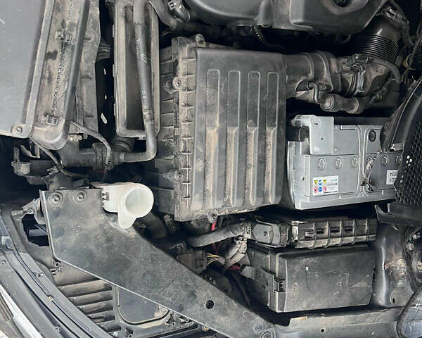 Серый Фольксваген Пассат, объемом двигателя 1.97 л и пробегом 197 тыс. км за 9700 $, фото 4 на Automoto.ua