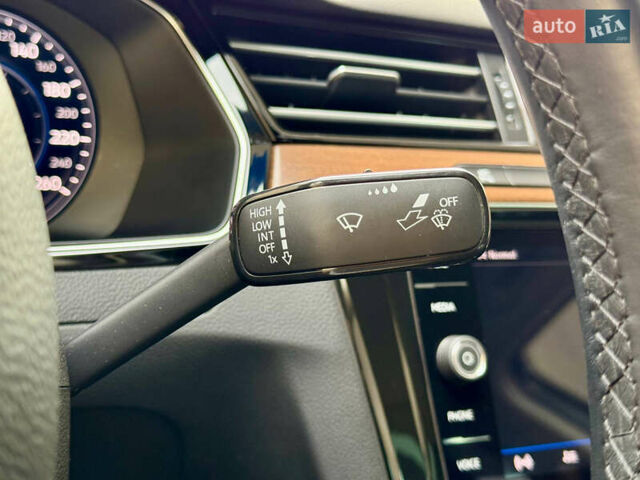 Серый Фольксваген Пассат, объемом двигателя 1.97 л и пробегом 145 тыс. км за 22500 $, фото 56 на Automoto.ua