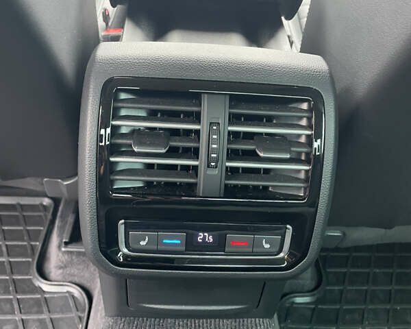 Сірий Фольксваген Пассат, об'ємом двигуна 1.97 л та пробігом 24 тис. км за 27800 $, фото 20 на Automoto.ua