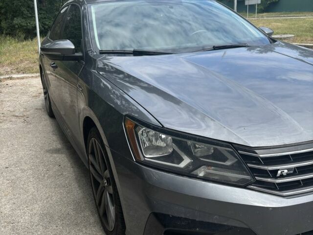 Сірий Фольксваген Пассат, об'ємом двигуна 0 л та пробігом 123 тис. км за 13700 $, фото 2 на Automoto.ua