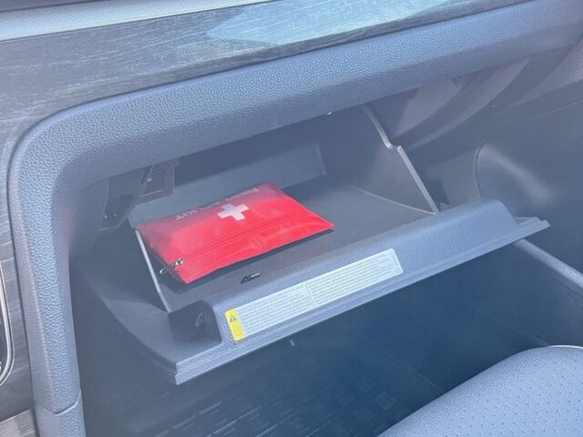 Серый Фольксваген Пассат, объемом двигателя 2 л и пробегом 139 тыс. км за 13500 $, фото 12 на Automoto.ua