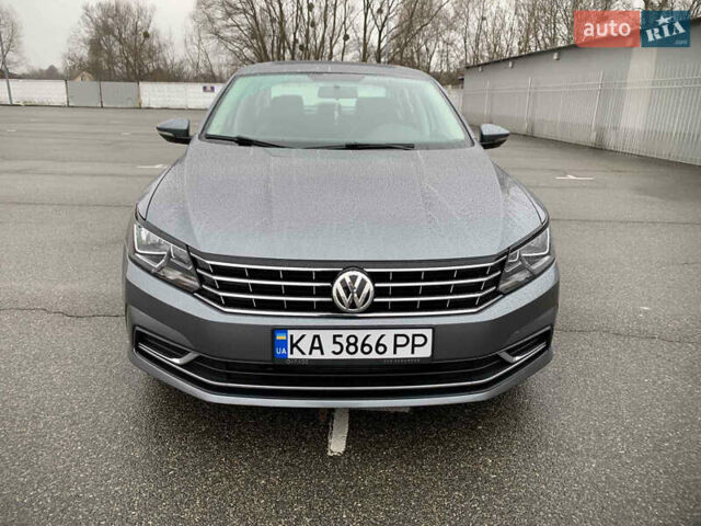 Сірий Фольксваген Пассат, об'ємом двигуна 1.98 л та пробігом 177 тис. км за 13800 $, фото 7 на Automoto.ua