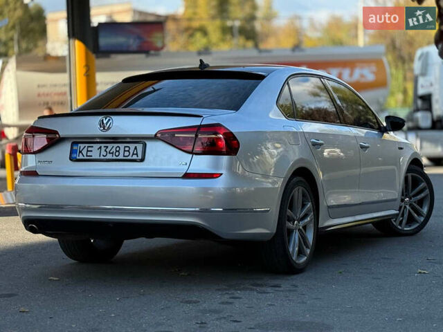 Сірий Фольксваген Пассат, об'ємом двигуна 2 л та пробігом 110 тис. км за 11699 $, фото 4 на Automoto.ua