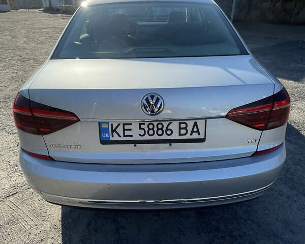 Сірий Фольксваген Пассат, об'ємом двигуна 1.98 л та пробігом 167 тис. км за 16500 $, фото 4 на Automoto.ua
