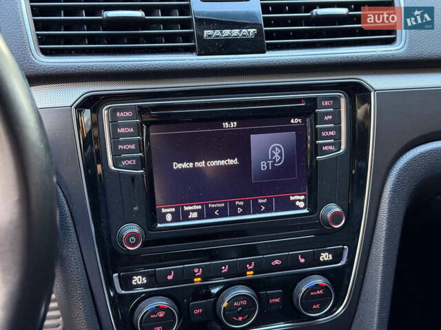 Сірий Фольксваген Пассат, об'ємом двигуна 2 л та пробігом 110 тис. км за 11699 $, фото 51 на Automoto.ua