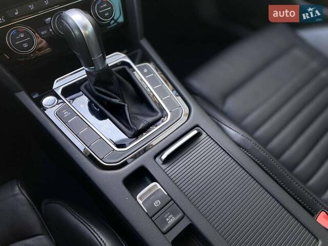 Сірий Фольксваген Пассат, об'ємом двигуна 1.97 л та пробігом 75 тис. км за 27003 $, фото 16 на Automoto.ua