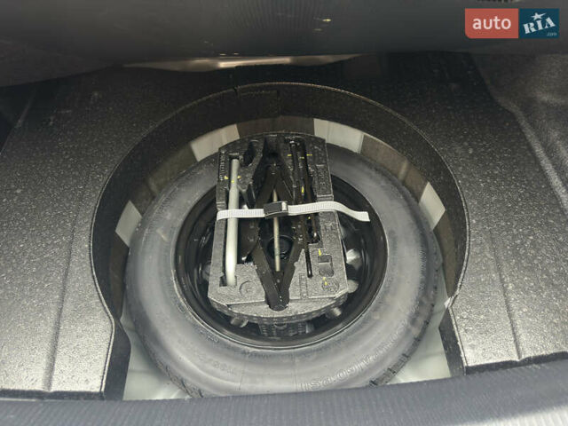 Фольксваген Пассат 2018 в Белой Церкве на Automoto.ua Серый Фольксваген Пассат, объемом двигателя 2 л и пробегом 92 тыс. км за 18100 $, фото 27 на Automoto.ua