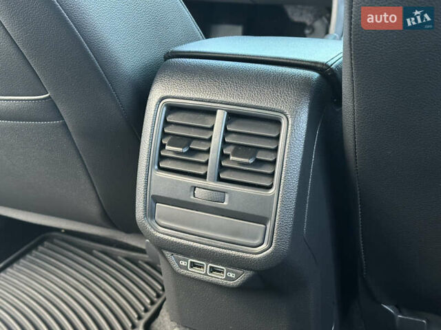 Сірий Фольксваген Пассат, об'ємом двигуна 1.98 л та пробігом 57 тис. км за 16500 $, фото 31 на Automoto.ua