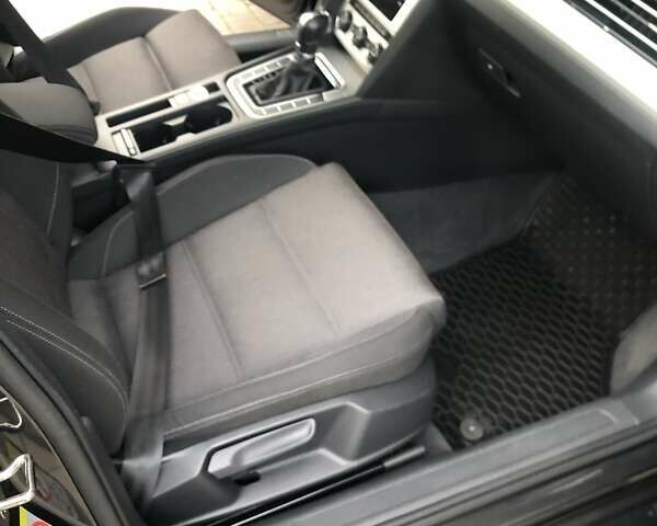 Серый Фольксваген Пассат, объемом двигателя 2 л и пробегом 244 тыс. км за 17700 $, фото 20 на Automoto.ua