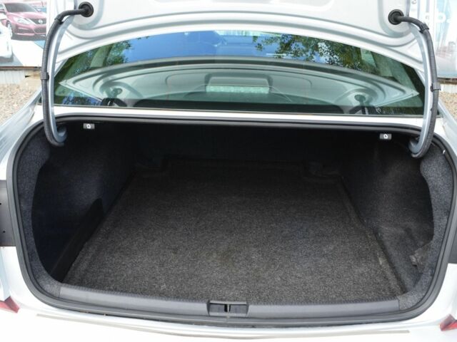 Сірий Фольксваген Пассат, об'ємом двигуна 2 л та пробігом 48 тис. км за 16900 $, фото 9 на Automoto.ua