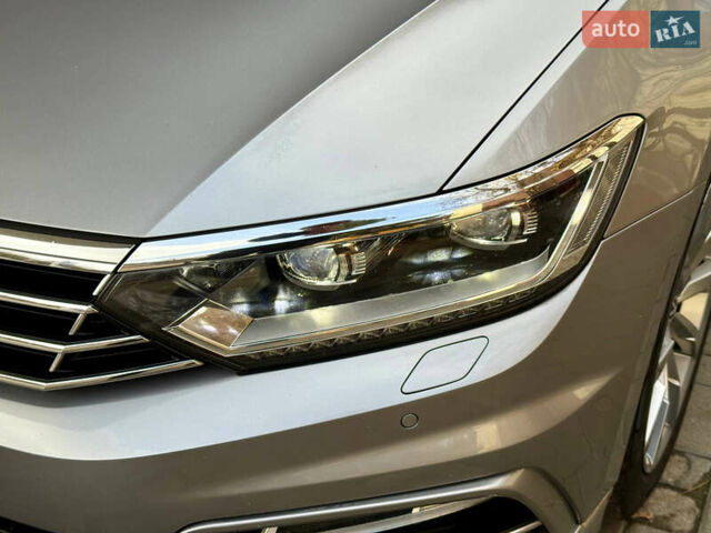 Серый Фольксваген Пассат, объемом двигателя 1.97 л и пробегом 145 тыс. км за 22500 $, фото 18 на Automoto.ua