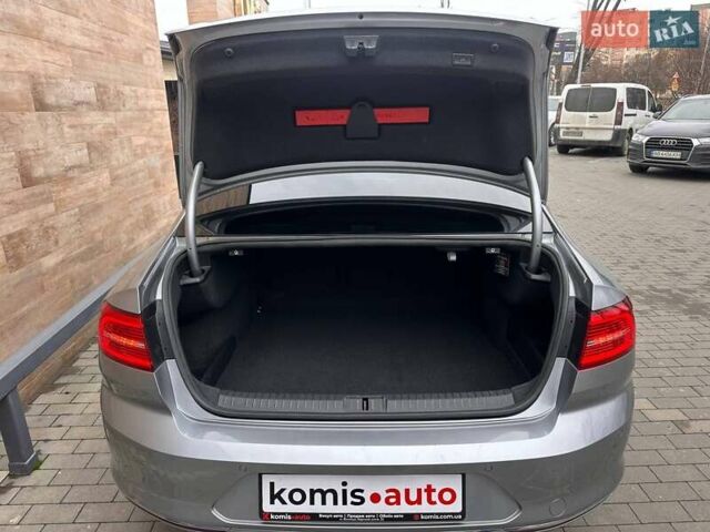 Серый Фольксваген Пассат, объемом двигателя 2 л и пробегом 214 тыс. км за 18099 $, фото 19 на Automoto.ua