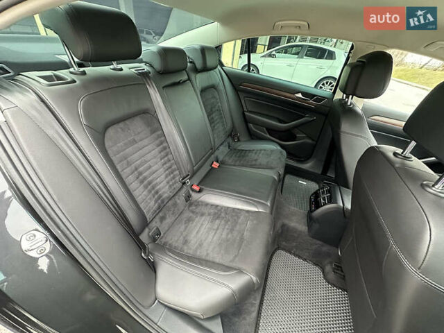 Серый Фольксваген Пассат, объемом двигателя 1.97 л и пробегом 153 тыс. км за 25999 $, фото 40 на Automoto.ua