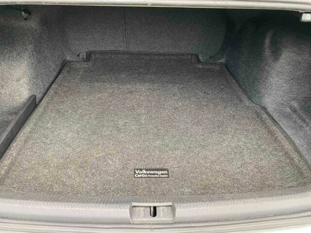 Сірий Фольксваген Пассат, об'ємом двигуна 2 л та пробігом 158 тис. км за 11900 $, фото 18 на Automoto.ua