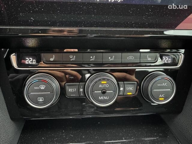 Серый Фольксваген Пассат, объемом двигателя 2 л и пробегом 184 тыс. км за 22490 $, фото 22 на Automoto.ua