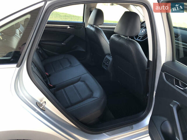 Серый Фольксваген Пассат, объемом двигателя 2 л и пробегом 153 тыс. км за 14990 $, фото 26 на Automoto.ua