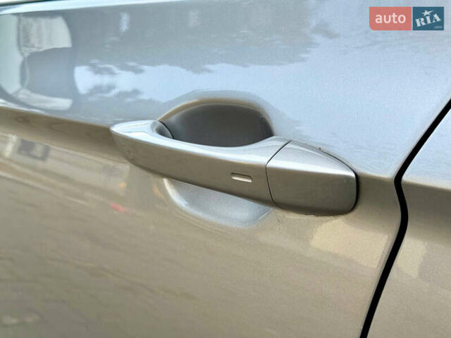 Серый Фольксваген Пассат, объемом двигателя 1.97 л и пробегом 145 тыс. км за 22500 $, фото 25 на Automoto.ua