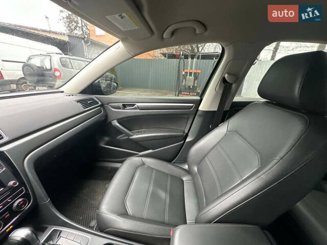 Серый Фольксваген Пассат, объемом двигателя 2 л и пробегом 131 тыс. км за 13800 $, фото 23 на Automoto.ua