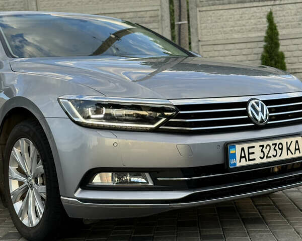 Серый Фольксваген Пассат, объемом двигателя 2 л и пробегом 160 тыс. км за 23500 $, фото 5 на Automoto.ua