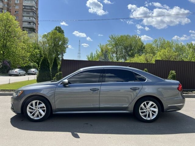 Серый Фольксваген Пассат, объемом двигателя 2 л и пробегом 100 тыс. км за 15700 $, фото 6 на Automoto.ua