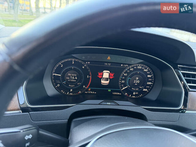 Серый Фольксваген Пассат, объемом двигателя 1.97 л и пробегом 123 тыс. км за 25500 $, фото 24 на Automoto.ua