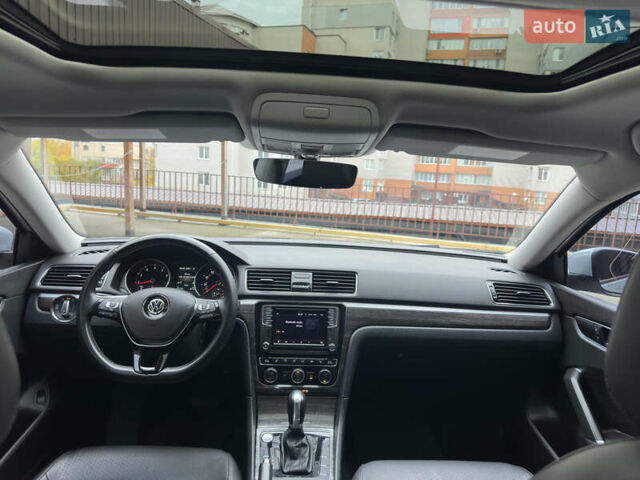Фольксваген Пассат 2018 в Белой Церкве на Automoto.ua Серый Фольксваген Пассат, объемом двигателя 2 л и пробегом 92 тыс. км за 18100 $, фото 7 на Automoto.ua
