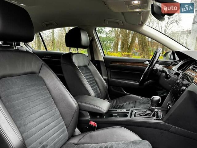 Сірий Фольксваген Пассат, об'ємом двигуна 2 л та пробігом 184 тис. км за 22490 $, фото 37 на Automoto.ua