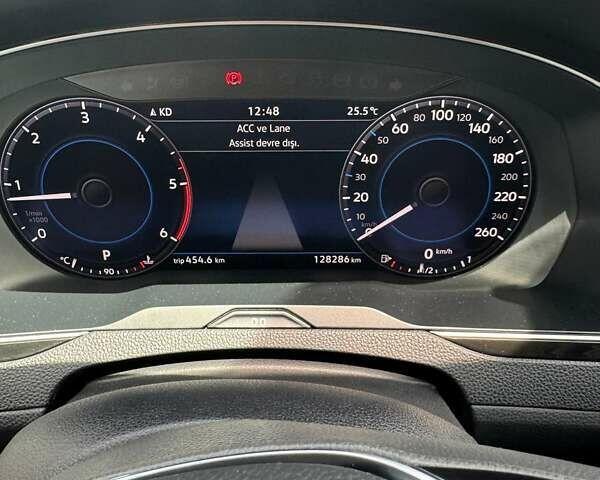 Сірий Фольксваген Пассат, об'ємом двигуна 1.97 л та пробігом 128 тис. км за 27500 $, фото 10 на Automoto.ua