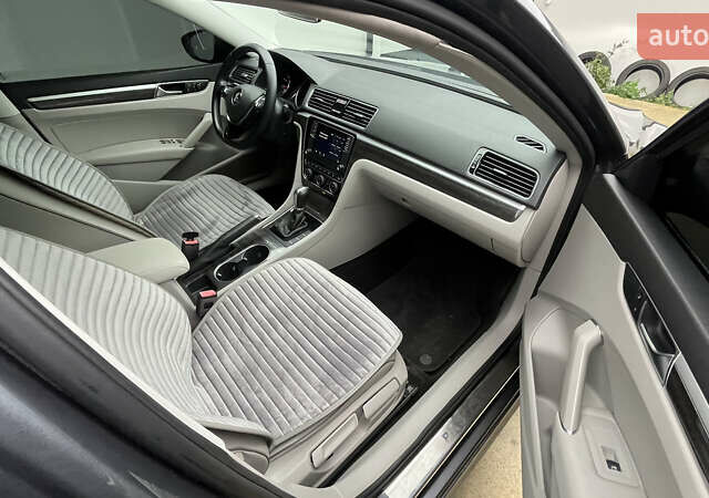 Серый Фольксваген Пассат, объемом двигателя 2 л и пробегом 92 тыс. км за 14500 $, фото 11 на Automoto.ua