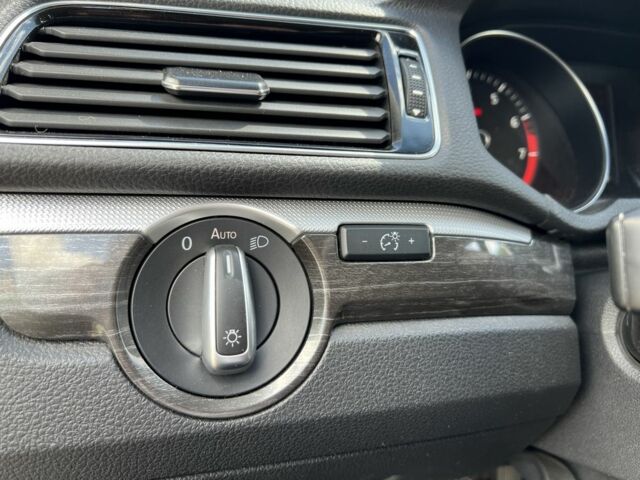 Серый Фольксваген Пассат, объемом двигателя 2 л и пробегом 100 тыс. км за 15700 $, фото 14 на Automoto.ua