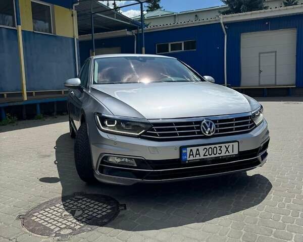 Серый Фольксваген Пассат, объемом двигателя 1.97 л и пробегом 128 тыс. км за 27000 $, фото 21 на Automoto.ua