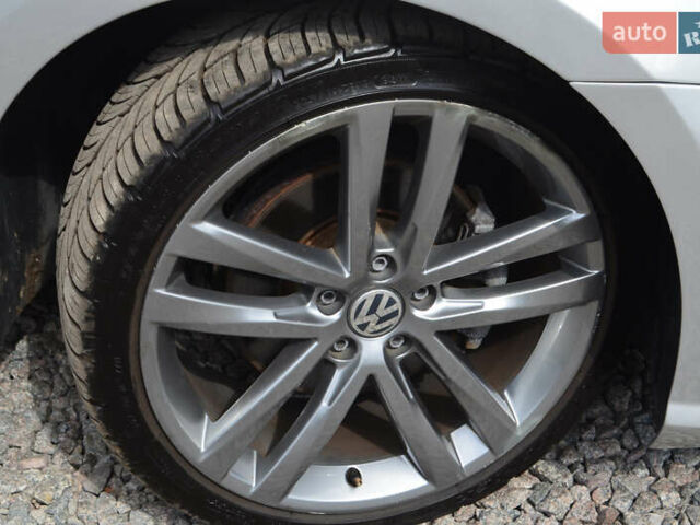 Серый Фольксваген Пассат, объемом двигателя 2 л и пробегом 48 тыс. км за 16900 $, фото 12 на Automoto.ua