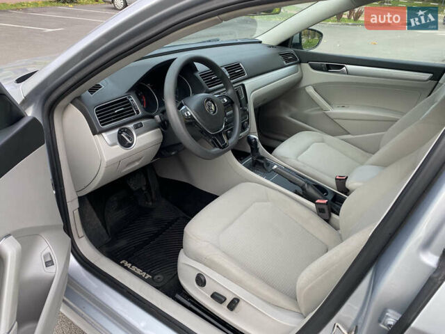 Серый Фольксваген Пассат, объемом двигателя 2 л и пробегом 158 тыс. км за 11900 $, фото 12 на Automoto.ua