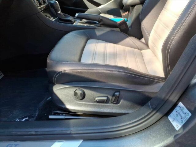 Фольксваген Пассат 2018 в Киеве на Automoto.ua Серый Фольксваген Пассат, объемом двигателя 3.6 л и пробегом 33 тыс. км за 6000 $, фото 10 на Automoto.ua