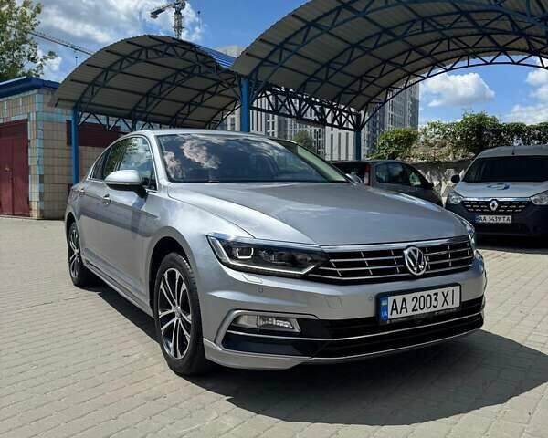 Сірий Фольксваген Пассат, об'ємом двигуна 1.97 л та пробігом 128 тис. км за 27500 $, фото 2 на Automoto.ua