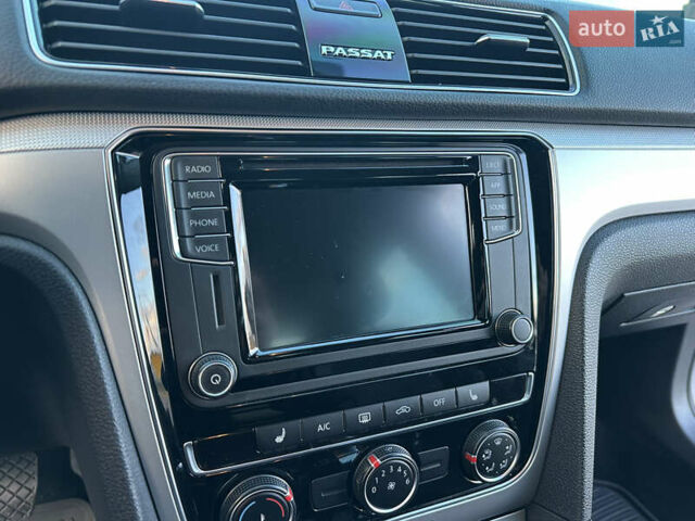 Сірий Фольксваген Пассат, об'ємом двигуна 1.98 л та пробігом 57 тис. км за 16500 $, фото 54 на Automoto.ua