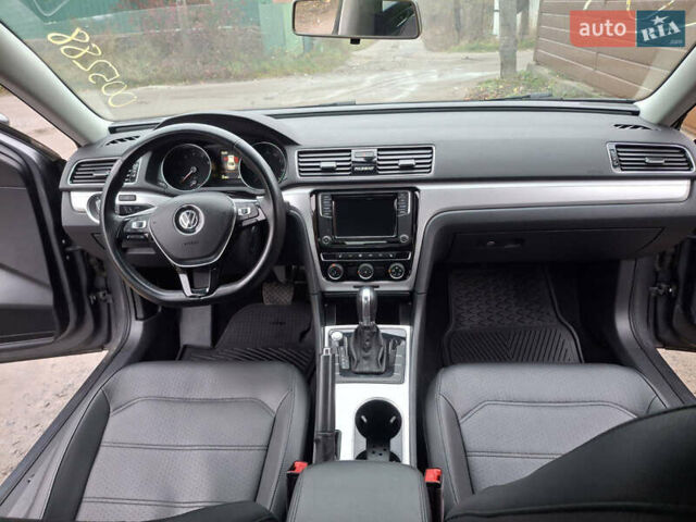 Сірий Фольксваген Пассат, об'ємом двигуна 2 л та пробігом 72 тис. км за 10700 $, фото 10 на Automoto.ua