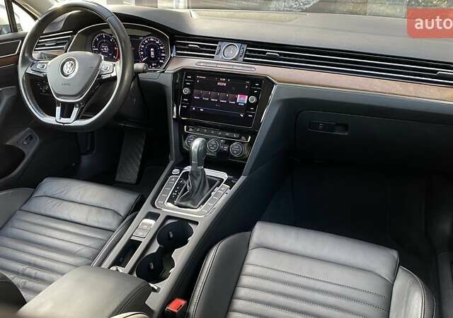 Сірий Фольксваген Пассат, об'ємом двигуна 1.97 л та пробігом 75 тис. км за 27003 $, фото 10 на Automoto.ua