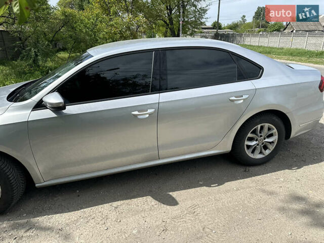 Серый Фольксваген Пассат, объемом двигателя 2 л и пробегом 50 тыс. км за 15999 $, фото 11 на Automoto.ua