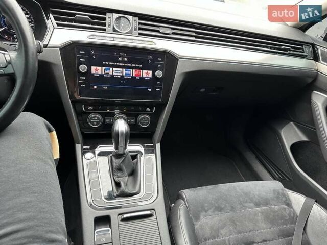 Сірий Фольксваген Пассат, об'ємом двигуна 2 л та пробігом 212 тис. км за 21500 $, фото 11 на Automoto.ua