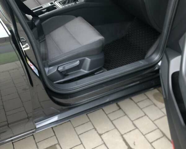 Серый Фольксваген Пассат, объемом двигателя 2 л и пробегом 244 тыс. км за 17700 $, фото 21 на Automoto.ua