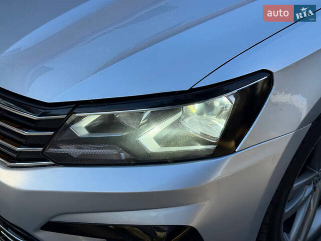 Сірий Фольксваген Пассат, об'ємом двигуна 2 л та пробігом 110 тис. км за 11699 $, фото 14 на Automoto.ua