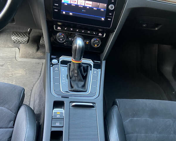 Сірий Фольксваген Пассат, об'ємом двигуна 1.97 л та пробігом 183 тис. км за 22500 $, фото 14 на Automoto.ua