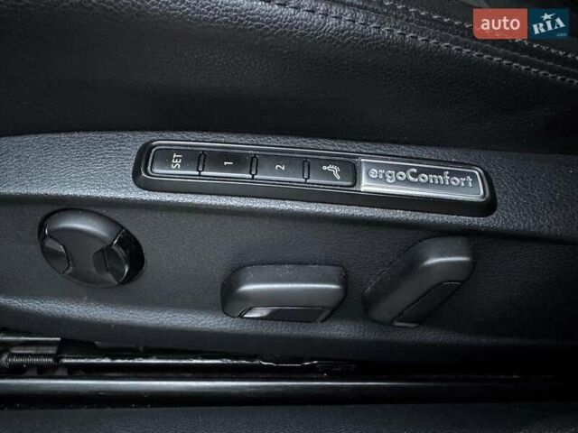 Серый Фольксваген Пассат, объемом двигателя 1.8 л и пробегом 215 тыс. км за 19990 $, фото 29 на Automoto.ua