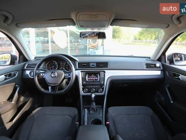 Сірий Фольксваген Пассат, об'ємом двигуна 2 л та пробігом 122 тис. км за 14800 $, фото 11 на Automoto.ua