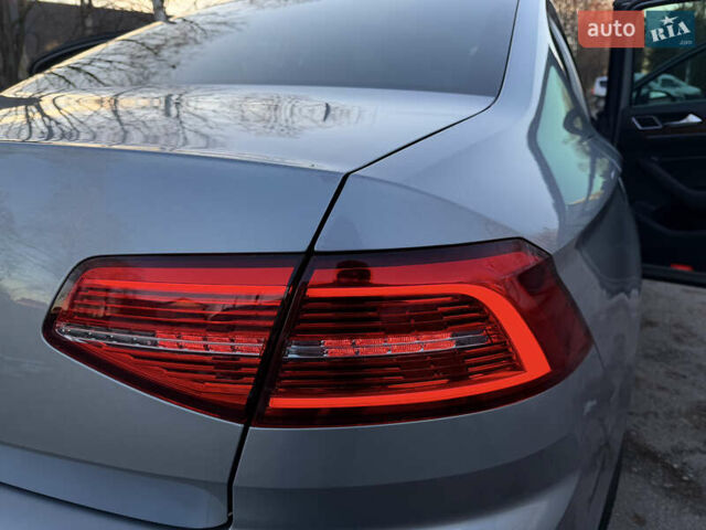 Серый Фольксваген Пассат, объемом двигателя 1.97 л и пробегом 123 тыс. км за 25500 $, фото 50 на Automoto.ua