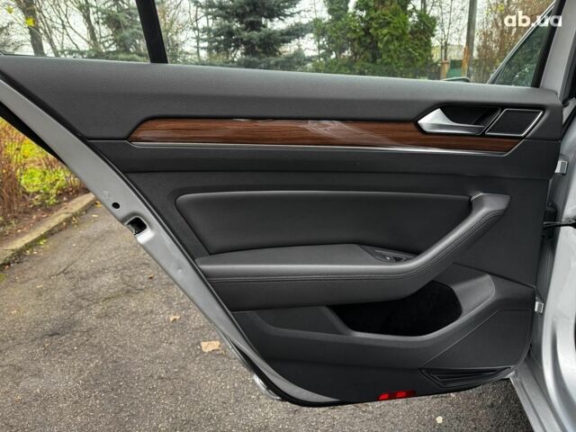 Серый Фольксваген Пассат, объемом двигателя 2 л и пробегом 184 тыс. км за 22490 $, фото 28 на Automoto.ua