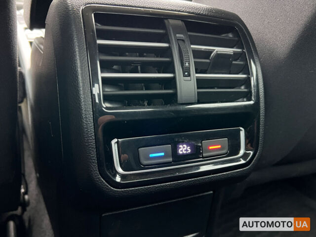 Сірий Фольксваген Пассат, об'ємом двигуна 2 л та пробігом 115 тис. км за 24800 $, фото 10 на Automoto.ua